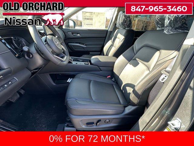 new 2025 Nissan Pathfinder car, priced at $45,235