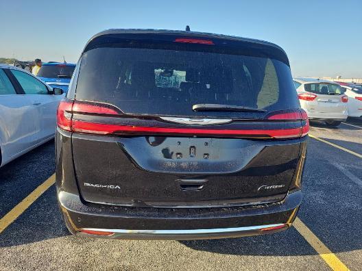 used 2023 Chrysler Pacifica Hybrid car, priced at $33,888