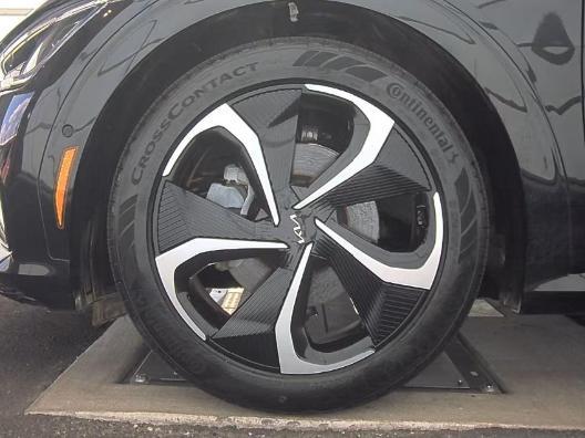 used 2022 Kia EV6 car, priced at $24,995