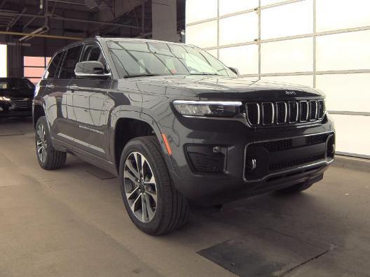 used 2022 Jeep Grand Cherokee car, priced at $34,388