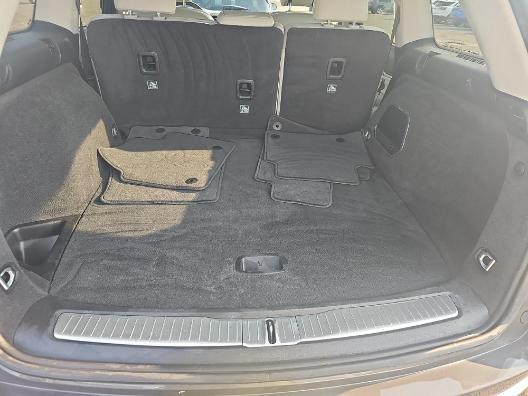used 2022 Jeep Grand Cherokee car, priced at $34,388