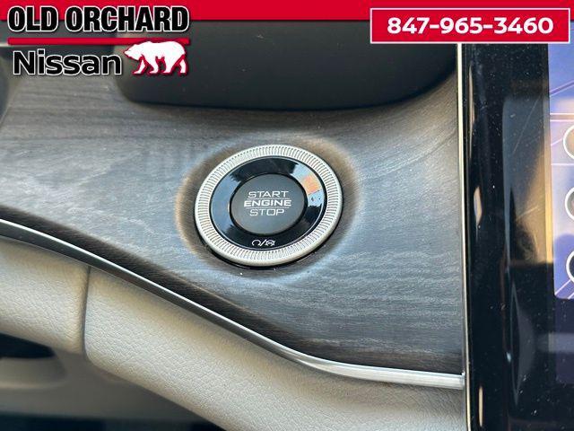 used 2022 Jeep Grand Cherokee car, priced at $31,360