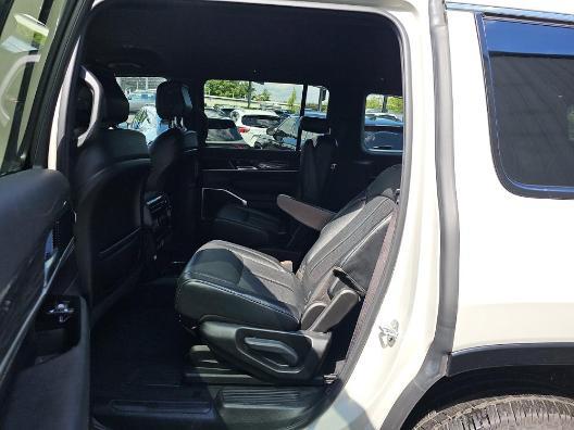 used 2022 Jeep Wagoneer car, priced at $43,631