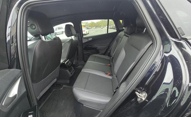 used 2023 Volkswagen ID.4 car, priced at $24,488
