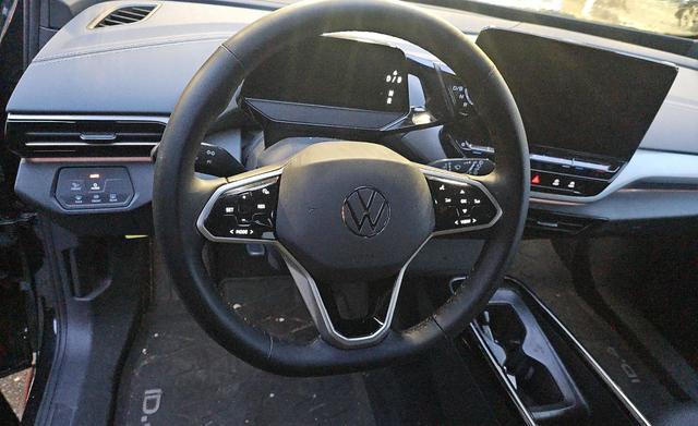 used 2023 Volkswagen ID.4 car, priced at $24,488