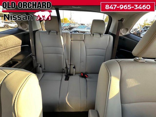 used 2019 Honda Pilot car, priced at $18,444