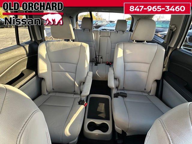 used 2019 Honda Pilot car, priced at $18,444