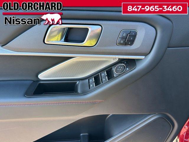 used 2025 Ford Explorer car, priced at $48,997