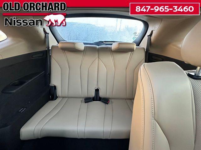 used 2022 Acura MDX car, priced at $37,222