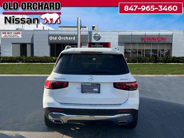 used 2022 Mercedes-Benz GLB 250 car, priced at $27,444