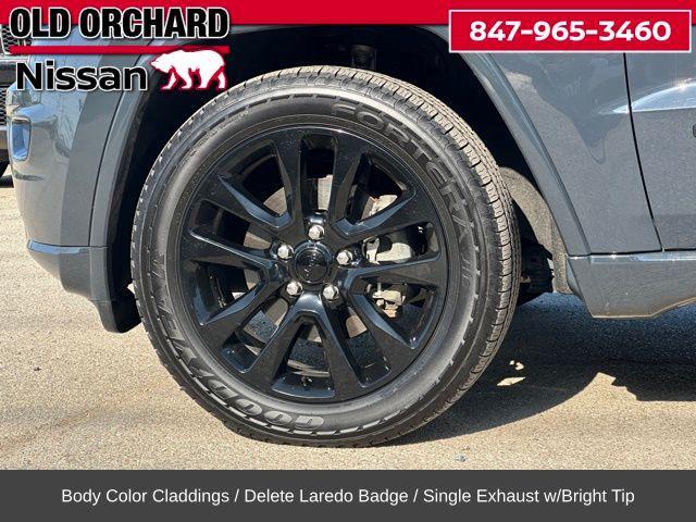 used 2017 Jeep Grand Cherokee car, priced at $14,972