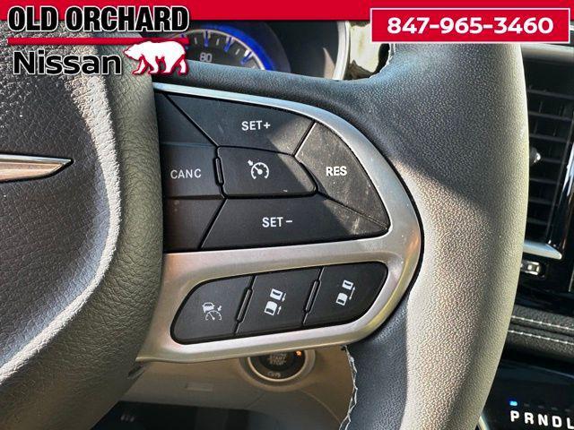 used 2022 Chrysler Pacifica car, priced at $30,777