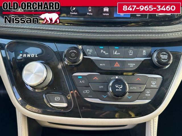 used 2022 Chrysler Pacifica car, priced at $30,777