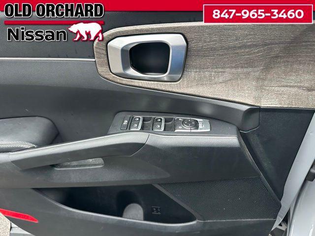 used 2022 Kia Sorento car, priced at $26,222