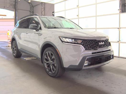 used 2022 Kia Sorento car, priced at $28,496