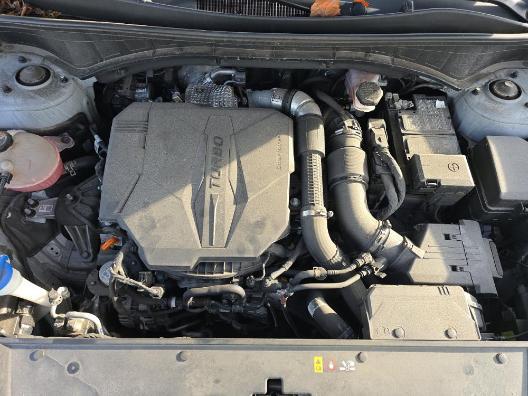 used 2022 Kia Sorento car, priced at $28,496