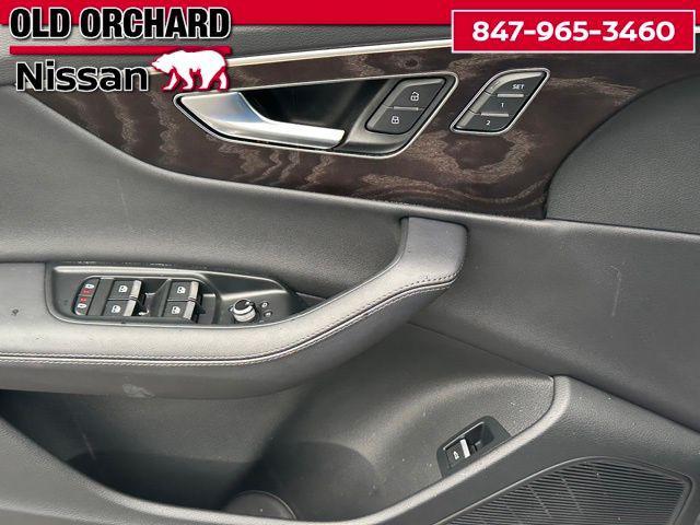 used 2023 Audi Q7 car, priced at $43,997