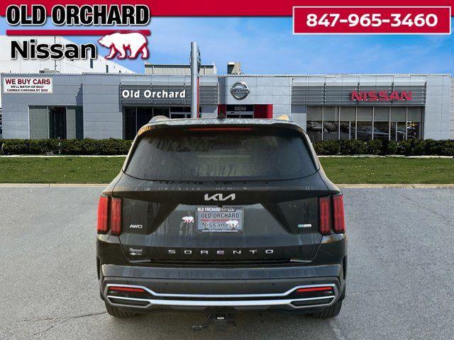 used 2022 Kia Sorento Plug-In Hybrid car, priced at $26,555