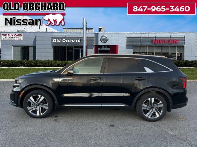 used 2022 Kia Sorento Plug-In Hybrid car, priced at $26,555