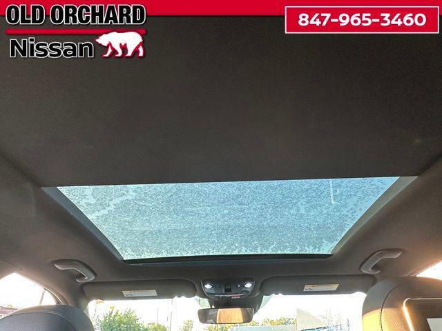 used 2022 Kia Sorento Plug-In Hybrid car, priced at $26,555