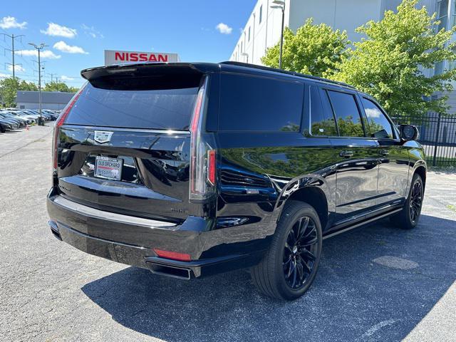 used 2022 Cadillac Escalade ESV car, priced at $82,372