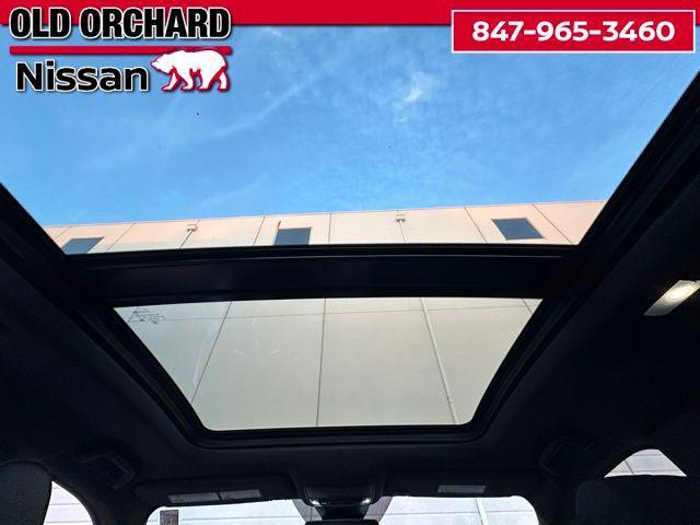 used 2024 Acura MDX car, priced at $53,997