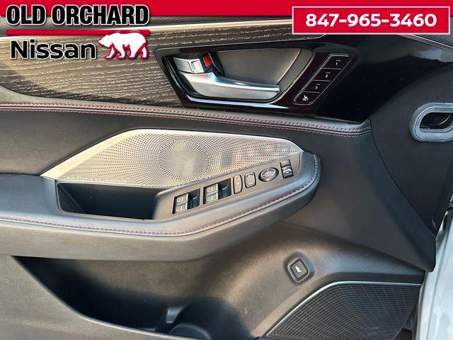 used 2024 Acura MDX car, priced at $53,997