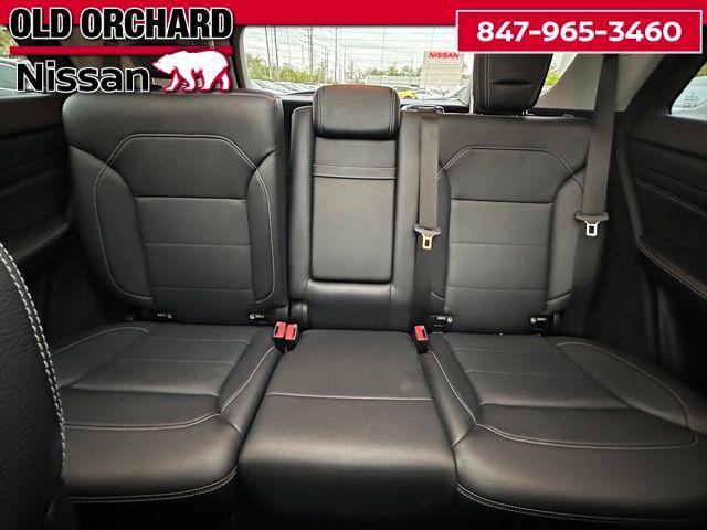 used 2015 Mercedes-Benz M-Class car, priced at $13,872