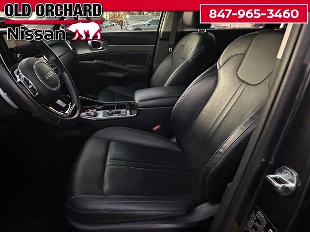 used 2022 Kia Sorento Plug-In Hybrid car, priced at $24,989