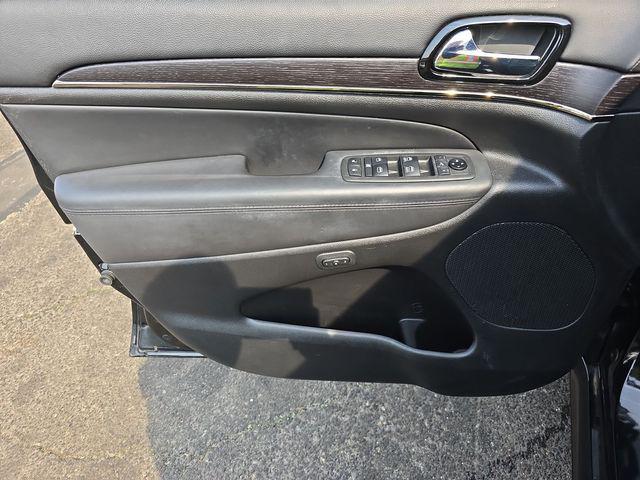 used 2021 Jeep Grand Cherokee car, priced at $30,888