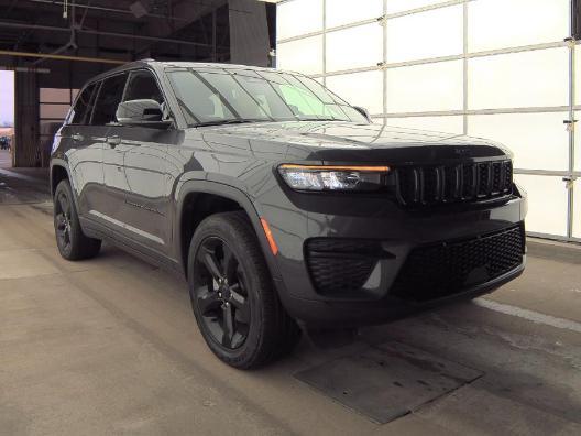 used 2023 Jeep Grand Cherokee car, priced at $31,972