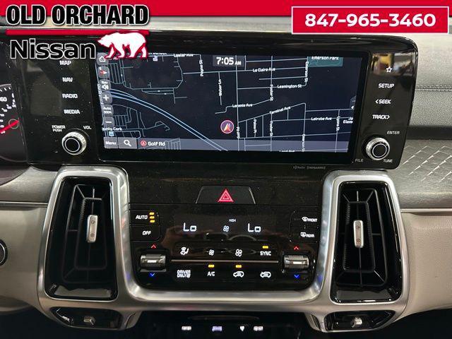 used 2022 Kia Sorento Plug-In Hybrid car, priced at $25,036
