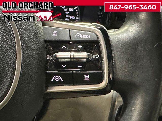 used 2022 Kia Sorento Plug-In Hybrid car, priced at $25,036