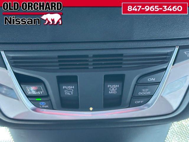 used 2023 Acura MDX car, priced at $39,777