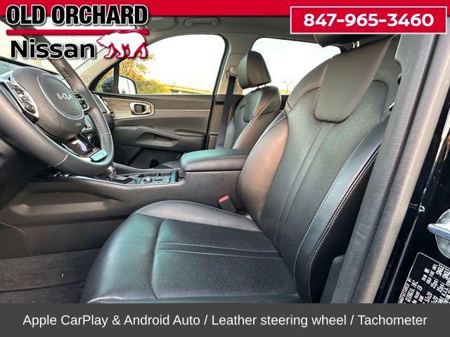 used 2023 Kia Sorento car, priced at $28,887