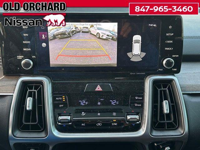 used 2023 Kia Sorento car, priced at $28,887