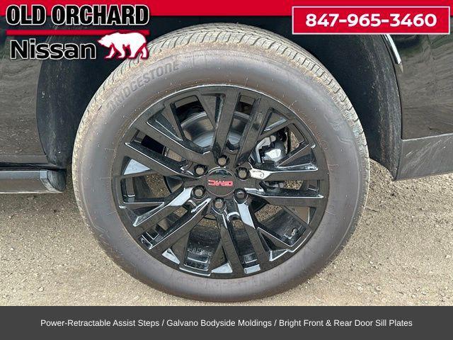 used 2025 GMC Yukon XL car, priced at $88,888
