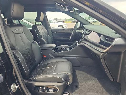 used 2022 Jeep Grand Cherokee 4xe car, priced at $32,472