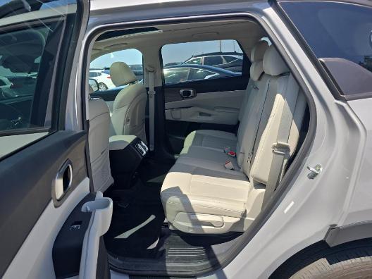 used 2022 Kia Sorento car, priced at $24,785