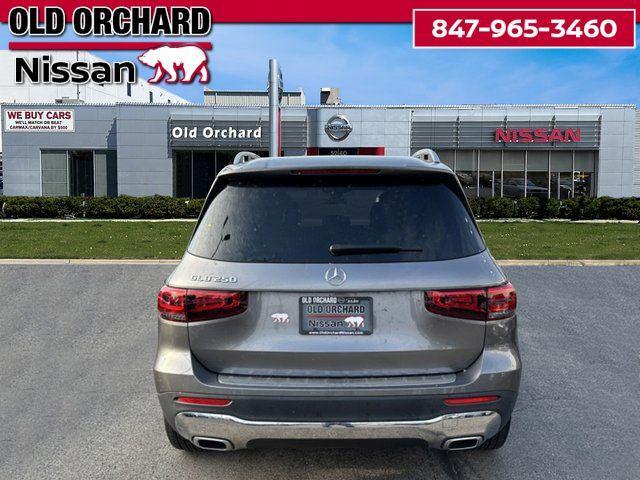 used 2021 Mercedes-Benz GLB 250 car, priced at $25,888
