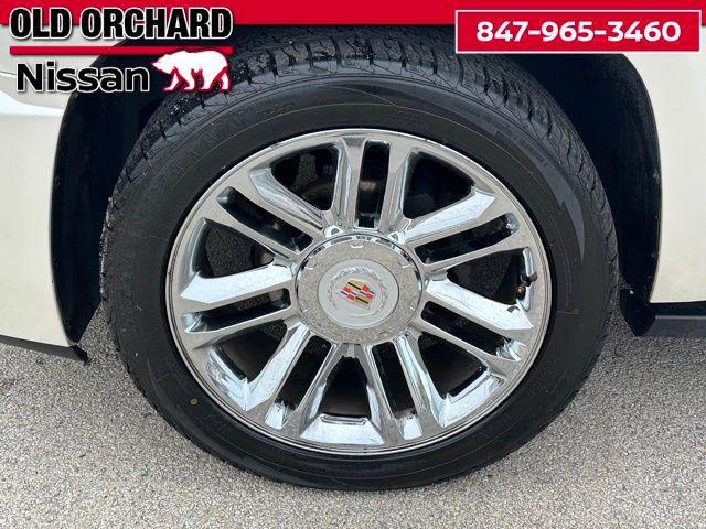 used 2012 Cadillac Escalade car, priced at $13,777