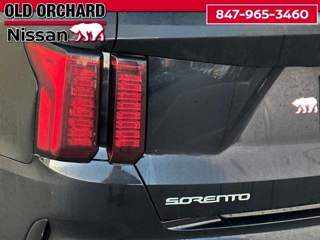 used 2023 Kia Sorento Hybrid car, priced at $25,777