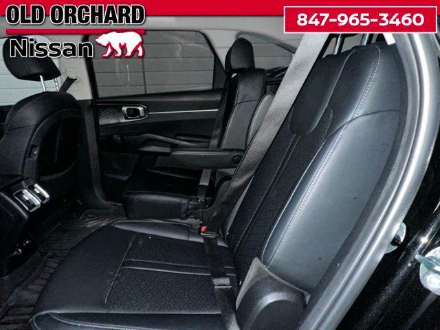 used 2023 Kia Sorento Hybrid car, priced at $25,777