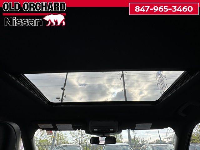 used 2024 Ford Explorer car, priced at $47,472