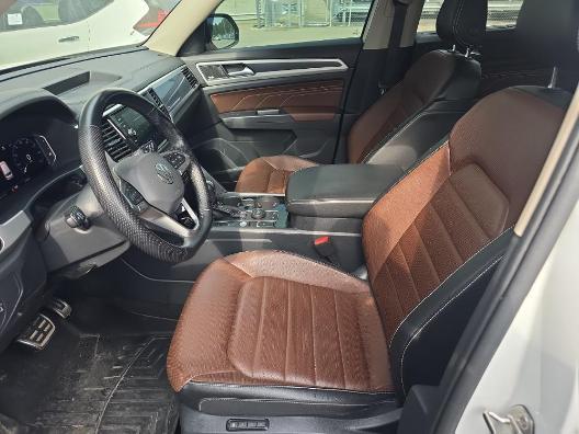 used 2021 Volkswagen Atlas car, priced at $30,988
