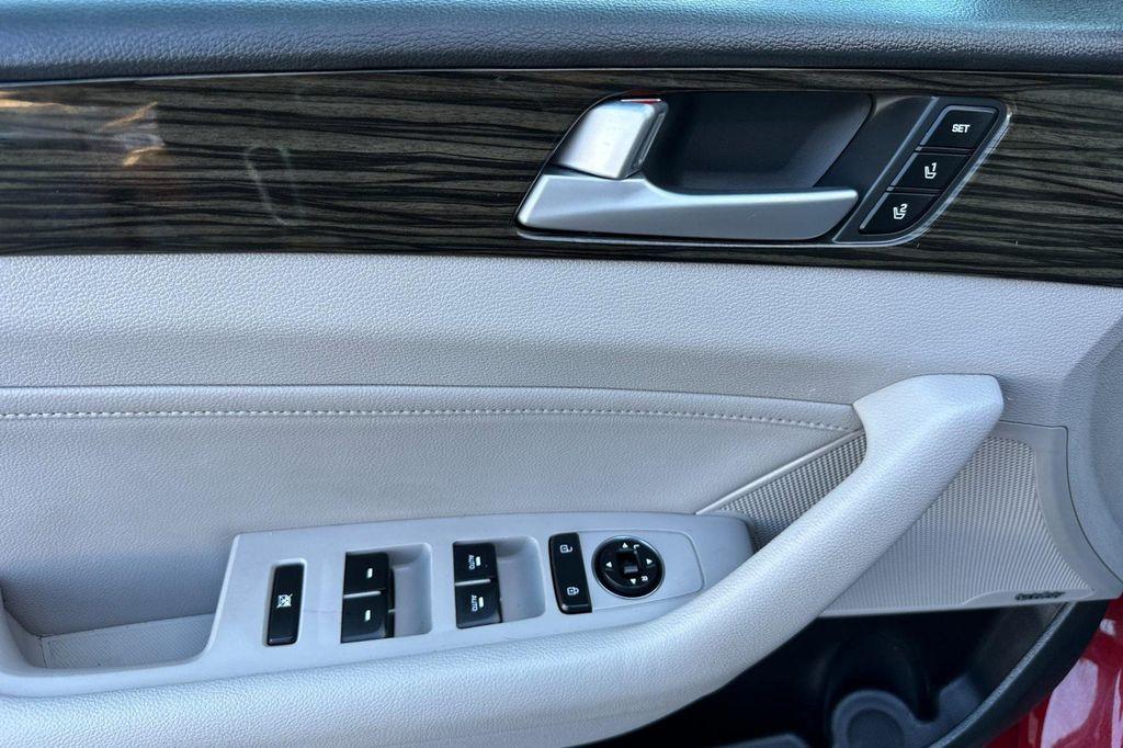 used 2016 Hyundai Sonata Hybrid car, priced at $10,133