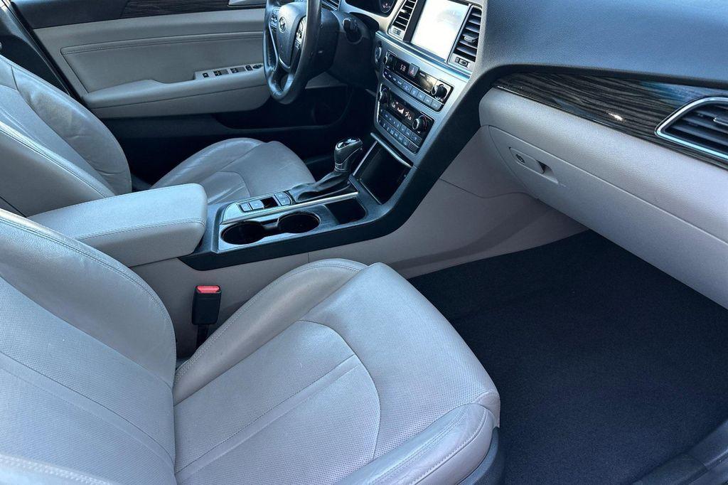 used 2016 Hyundai Sonata Hybrid car, priced at $10,133