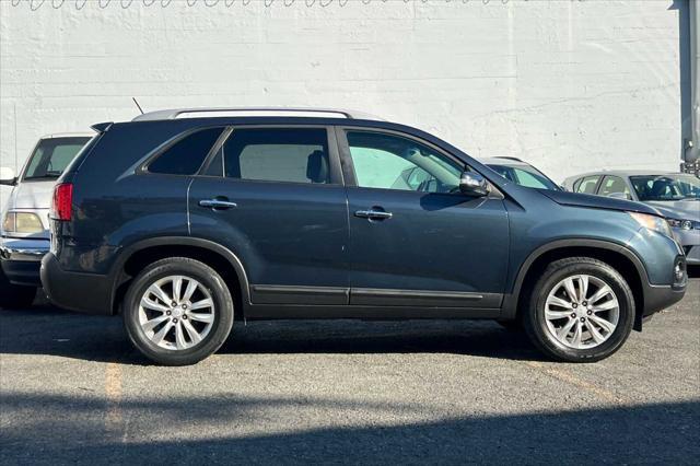 used 2011 Kia Sorento car, priced at $8,995