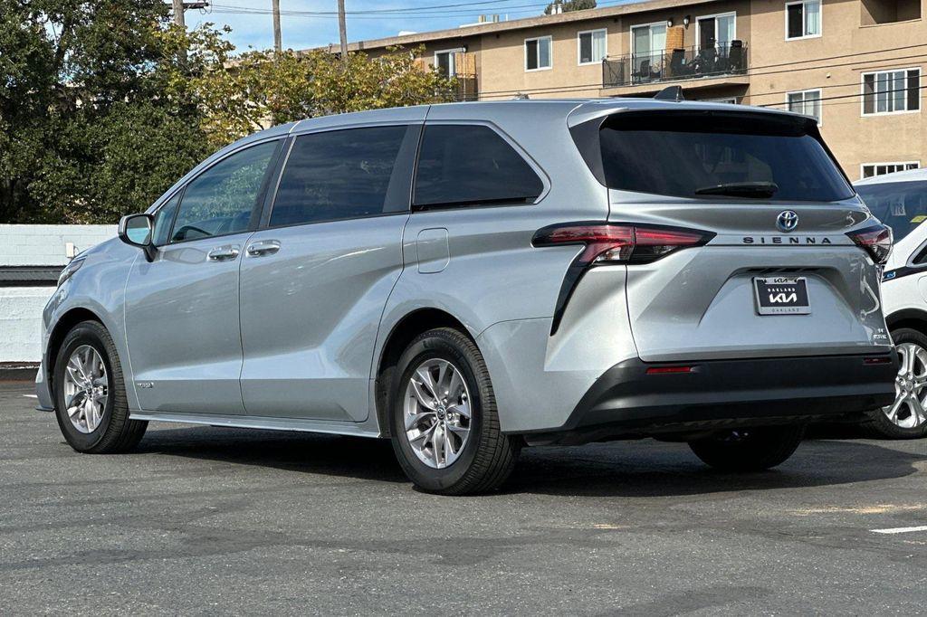used 2021 Toyota Sienna car, priced at $30,900