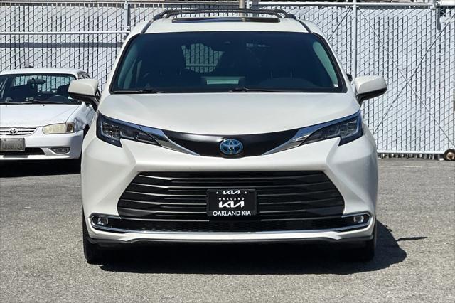 used 2021 Toyota Sienna car, priced at $37,900